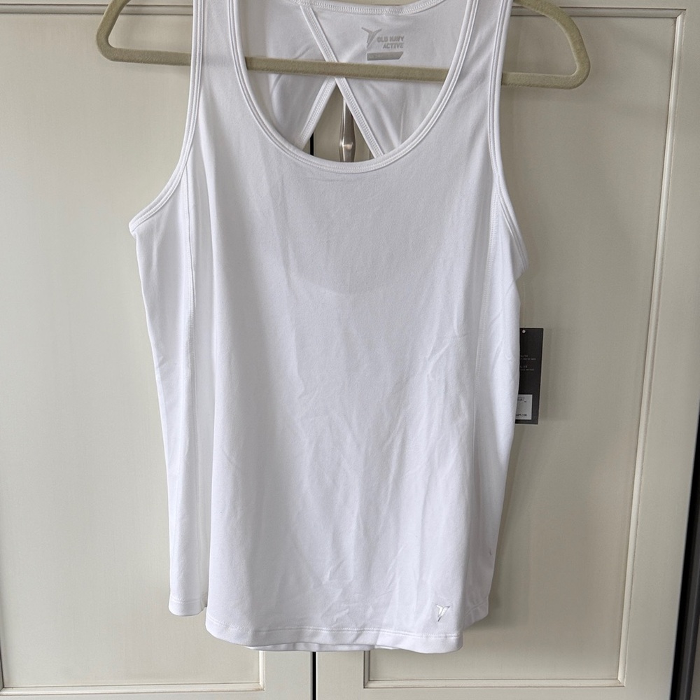 Old Navy Women's Classic White Tank Top
